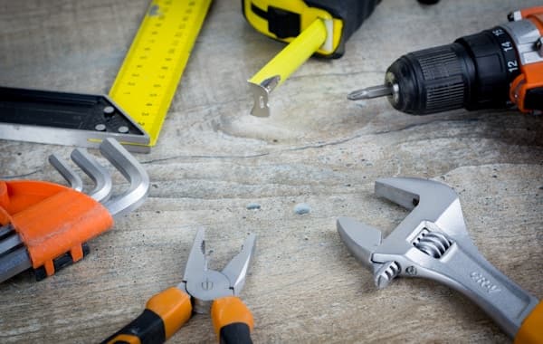 How to Lubricate Your Garage Door: A Step-by-Step Seasonal Guide